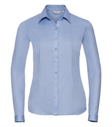 Russell-ladies-long-sleeve-tailored-herringbone-shirt-962F-light-blue-front