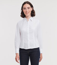 Russell_Ladies-LS-Polycotton-Easy-Care-Fitted-Poplin-Shir_924F_0R924F030_Model_full
