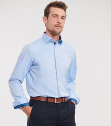 Russell_Mens-LS-Tailored-Contrast-Herringbone-Shirt_964M_0R964M0LB_Model_front